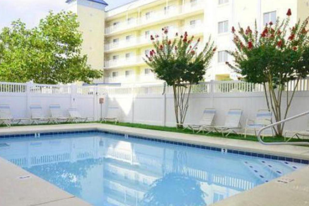 شقة Bahia Vista II 305 آوشين سيتي المظهر الخارجي الصورة